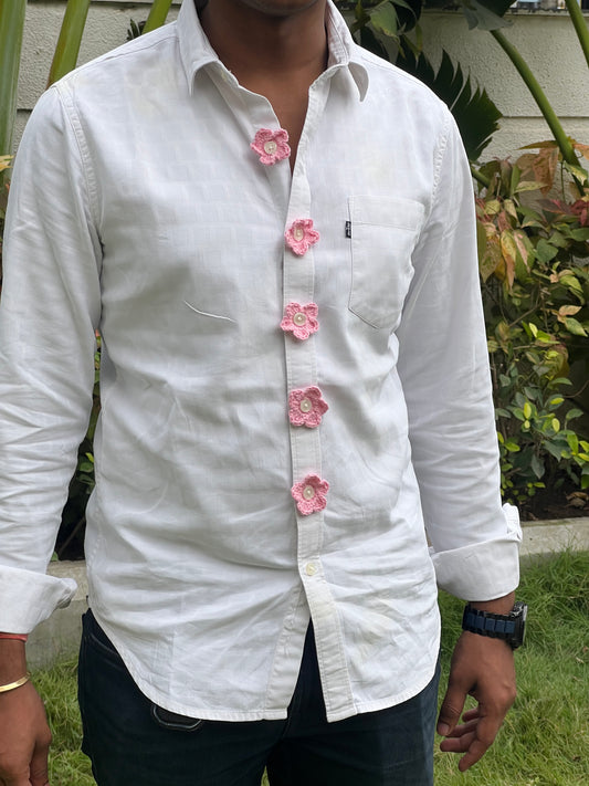 Light pink flowers crochet button accessory (handmade)