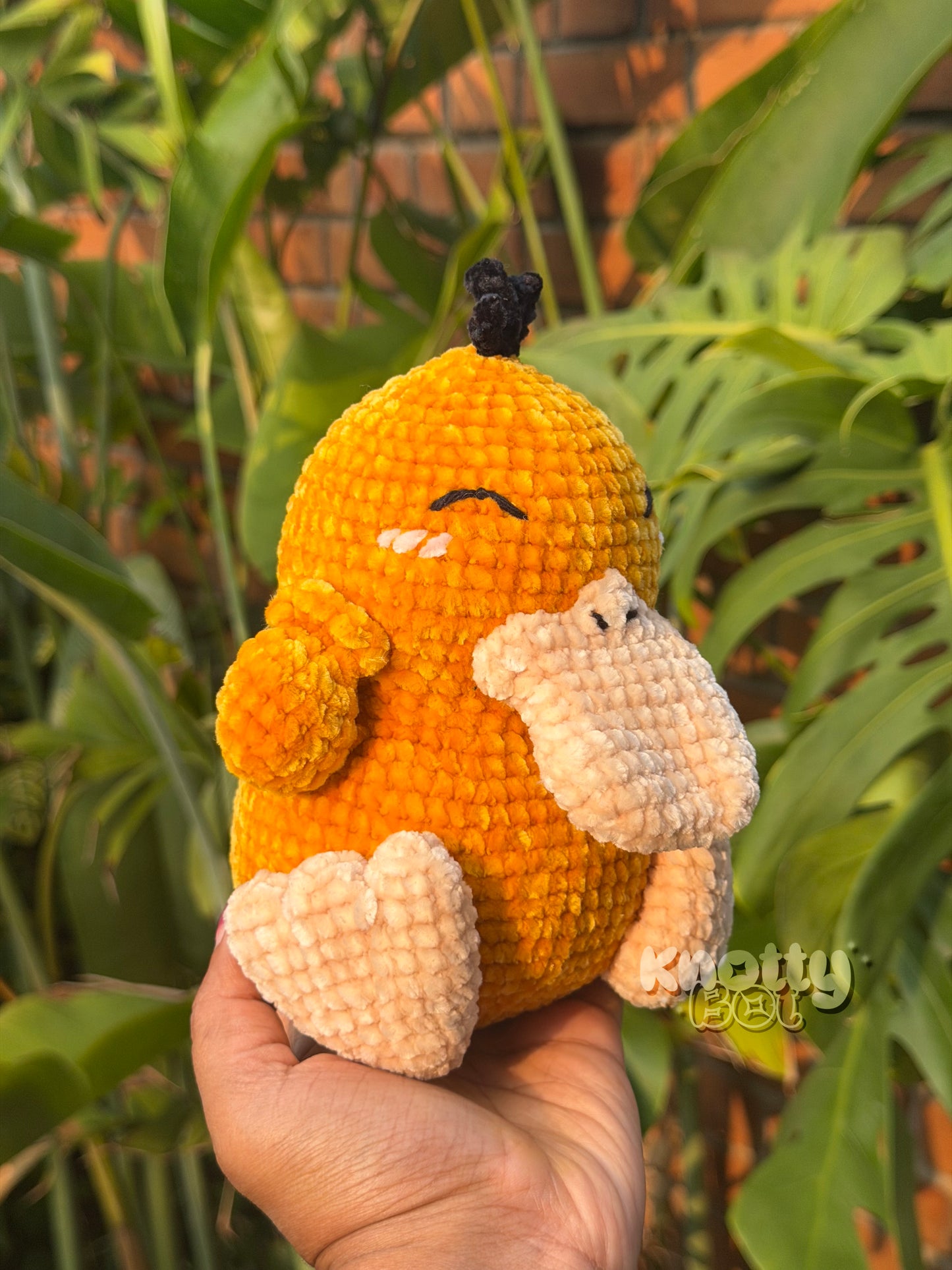 Psyduck Poké mon desk buddy